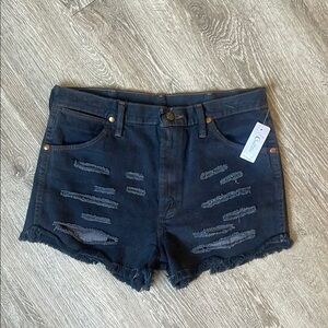 Wrangler Dark gray black Distressed Jean Shorts size medium stretchy soft